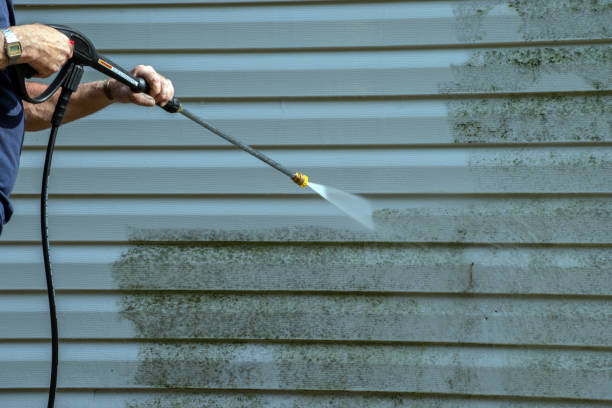 Best Animal Enclosure Cleaning  in Brookdale, NJ